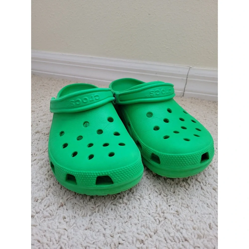 CROCS classic clogs